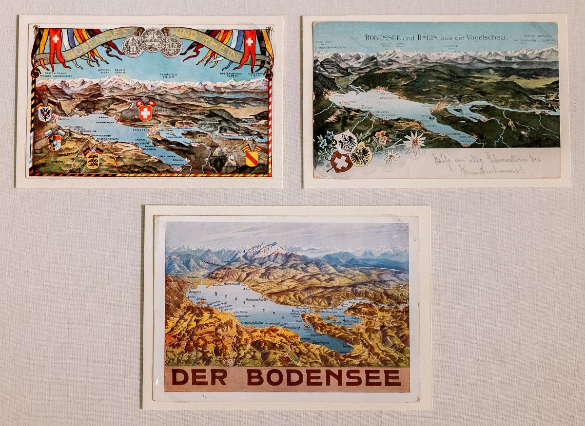Drei verschiedene Postkarten mit Bodensee-Motiv, samt kartografischen Einzeichnungen und Bemerkungen. 